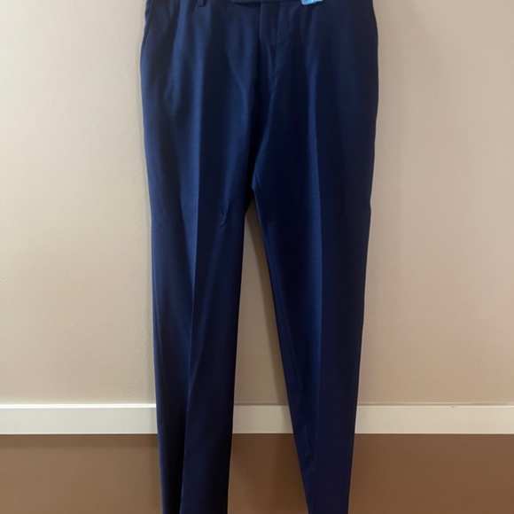 Men’s Blue Tommy Hilfiger Suit - Picture 5 of 10